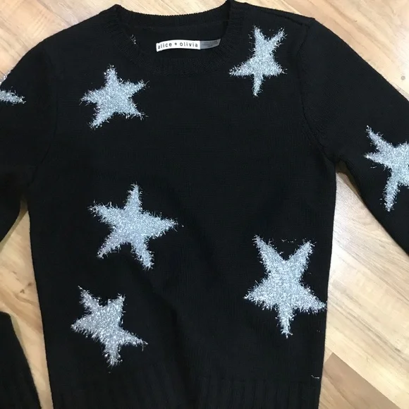 ALICE & OLIVIA Sweater XS - Picture 3 of 5